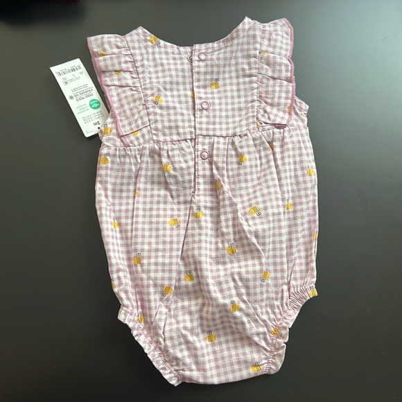 Lot of 100% cotton summer baby girl clothes. Size 3month and 0-3 months. - Picture 7 of 9
